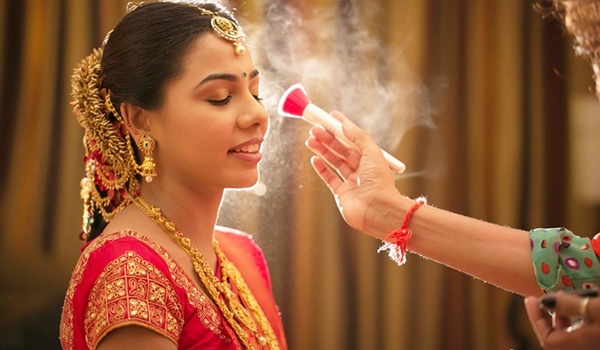 famous bridal makeup artist west-delhi