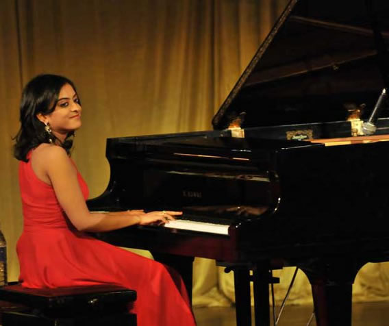 female piano player west-delhi