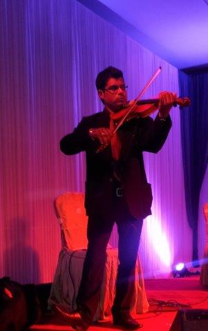 male solo musician west-delhi